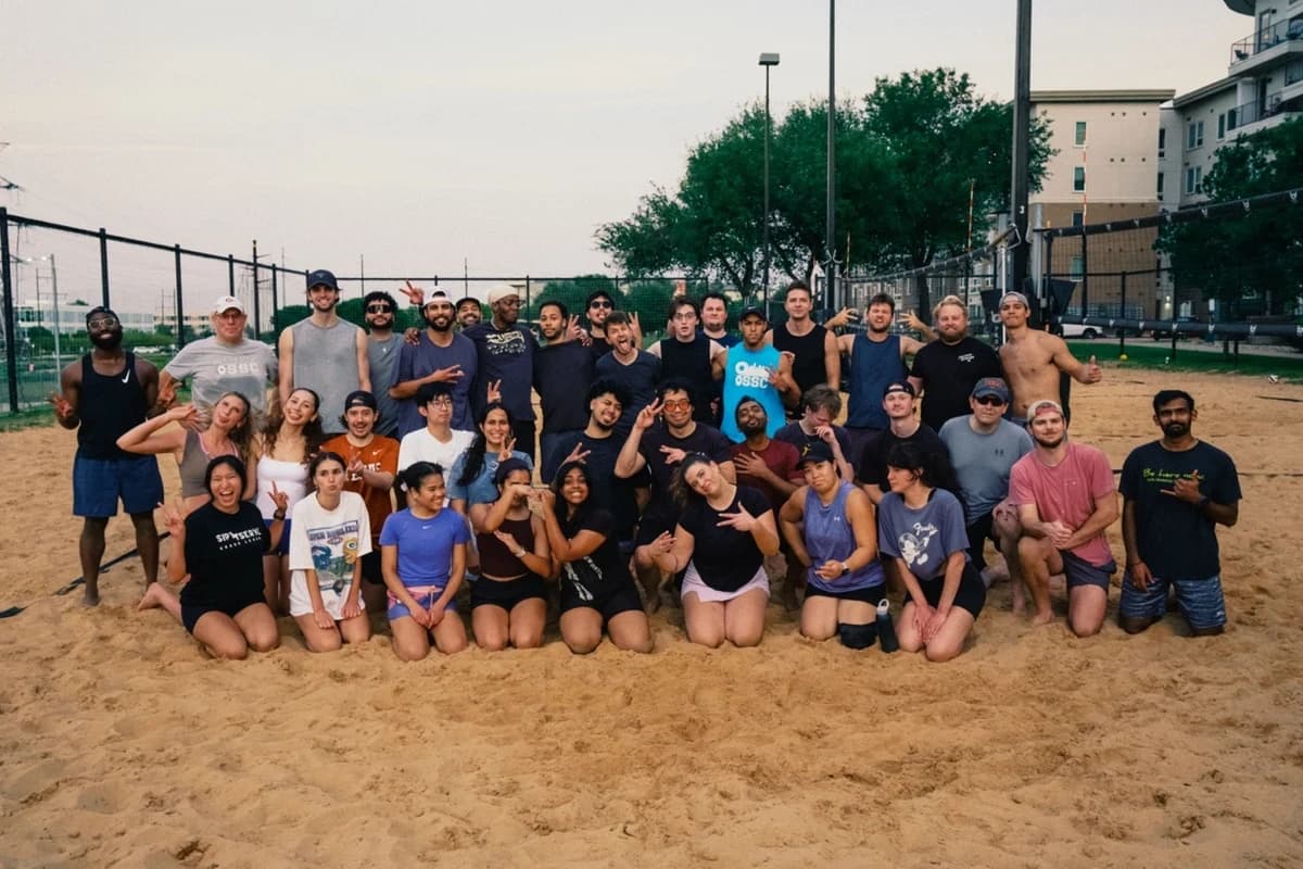 Friday Night Lights 🏐 Domain hosted by SIP ‘N’ SERVE - VOLLEYBALL — team sports in Austin