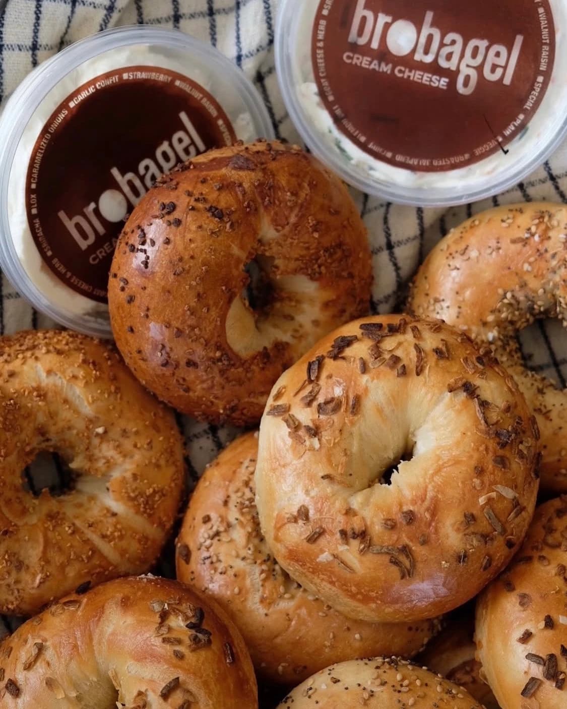 brobagel Sunday run hosted by runwithjuliana — fitness events in Chicago
